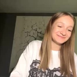 6livesex.com ivettemcmurdie livesex profile in cute cams
