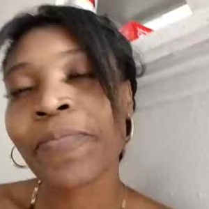 cheapadultsexcams.com ivonlopez livesex profile in ebony cams