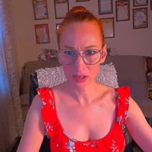 chaturbate iza_fox webcam profile pic via iluvcams.com