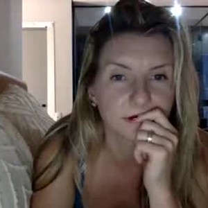 chaturbate jennybrasilian webcam profile pic via pornos.live