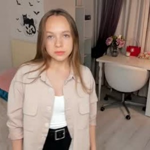 watchgirlcam.com joangarland livesex profile in skinny cams