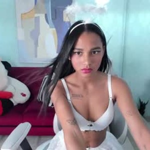 free6cams.com julie_coper livesex profile in slave cams