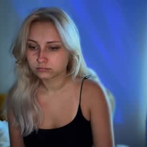 chaturbate julie_t webcam profile pic via privat-livecam.com