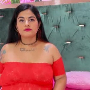 sexcityguide.com karina_slutty livesex profile in latina cams