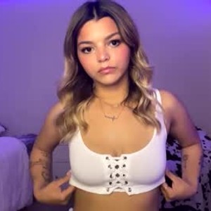 cam-performer.com kaysiaaaloves livesex profile in young cams