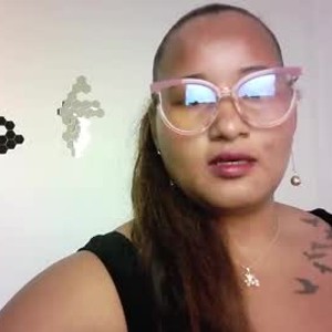 chaturbate keila_plus webcam profile pic via watchgirlcam.com