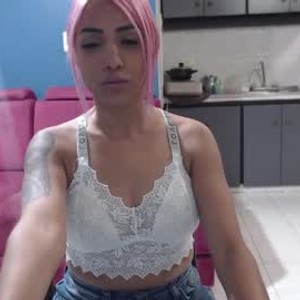 chaturbate kellyguiselle webcam profile pic via elivecams.com