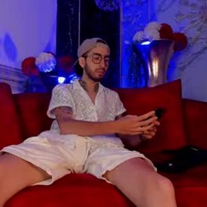 Cam boy kike_diamond