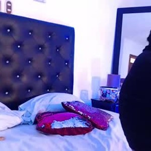 6livesex.com kim_foxy livesex profile in cuckold cams