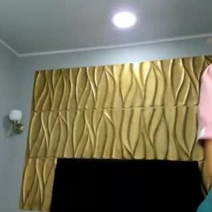 chaturbate kimberli20 webcam profile pic via sexlivecamsites.com