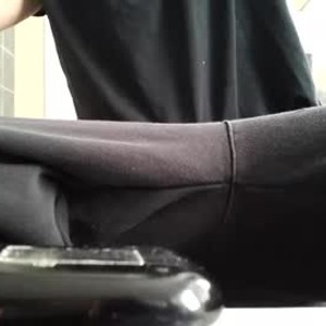 chaturbate kinkinsanity webcam profile pic via bestlivesexchat.com