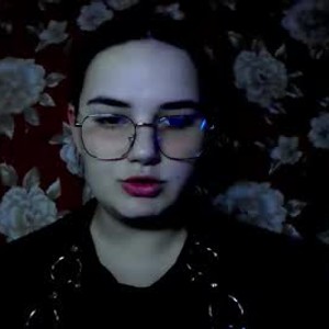 bestlivesexchat.com kirablue_ livesex profile in shy-new cams