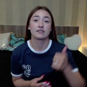 chaturbate kissmezoey webcam profile pic via glamcambabes.com