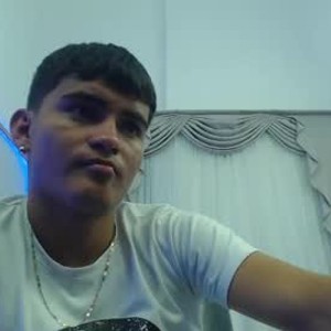 Cam boy kiwi_8