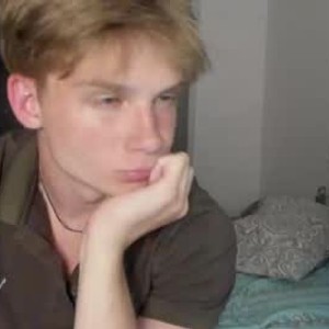 Cam boy knotsiemens