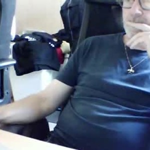 Cam boy knuffelbeer06