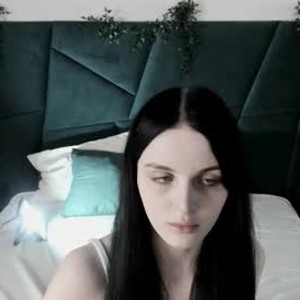 chaturbate kris_ova webcam profile pic via sexlivecamsites.com