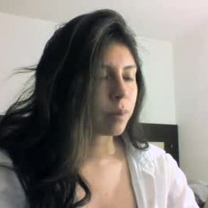 Camgirl is actually offline