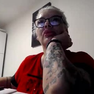 chaturbate lady400692 webcam profile pic via glamcambabes.com