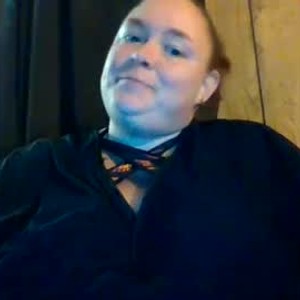 chaturbate ladylynn13 webcam profile pic via bestlivesexchat.com