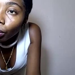 chaturbate ladynanou Live Webcam Featured On livesex.fan