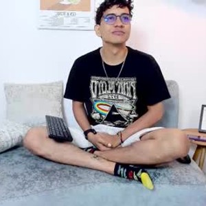 Cam boy larry_plones
