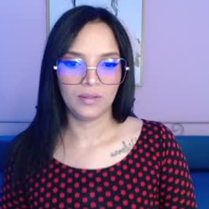 chaturbate laura_montes_ Live Webcam Featured On onaircams.com