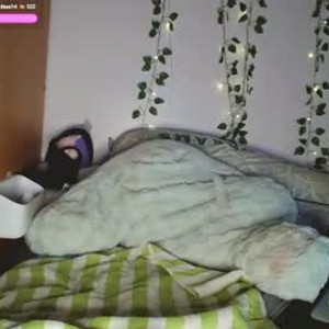 chaturbate lefttiddyscar Live Webcam Featured On sexcam-girls.com