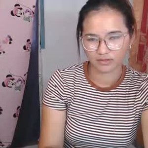 chaturbate lexielips webcam profile pic via amateursex-livecam.com