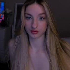 show2cam.com lexystoun livesex profile in skinny cams