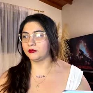 webcam-sexe.net liaa_stonee livesex profile in curvy cams