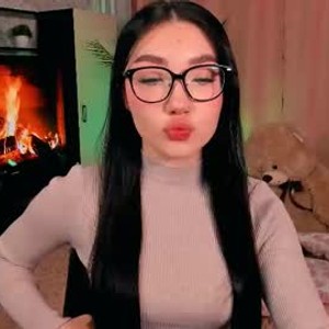 girlsupnorth.com light_cristal livesex profile in asian cams