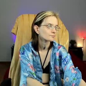 6livesex.com lika_haris livesex profile in cute cams