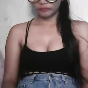 onaircams.com lil_szackna livesex profile in pinay cams