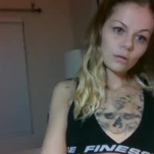 chaturbate lilbitofchaos Live Webcam Featured On livesex.fan