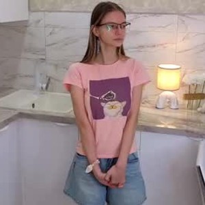 livesex.fan lilianfootman livesex profile in skinny cams