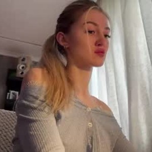mega-camsex.net lilithtreasure livesex profile in femdom cams