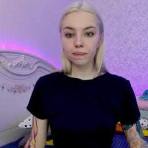 chaturbate lillimooore Live Webcam Featured On livesex.fan