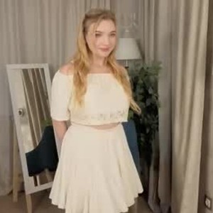 livestrip-joy.com lilllywhite livesex profile in new cams