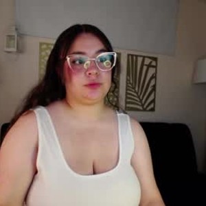 cheapadultsexcams.com lilly_bailey livesex profile in bbw cams