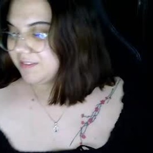 chaturbate lina_amali webcam profile pic via newporncams.com