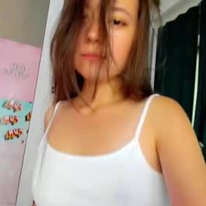 Cam girl lina_brownie