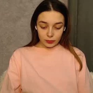 girlsupnorth.com little_mia__ livesex profile in young cams