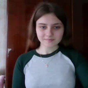 chaturbate little_shygirl_ webcam profile pic via badgirlwebcam.com