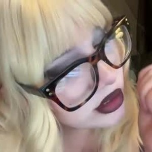 chaturbate lottiepoppie webcam profile pic via 6livesex.com