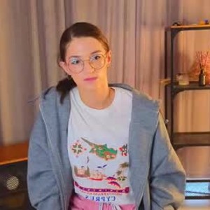 chaturbate louisebaatz webcam profile pic via watchgirlcam.com