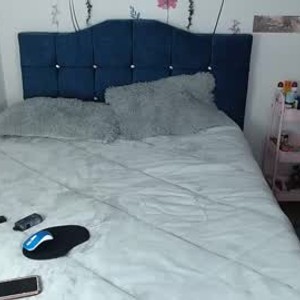 chaturbate lovely_dahiian webcam profile pic via amateursex-livecam.com