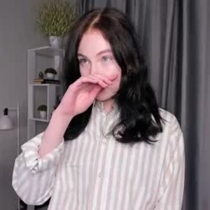 chaturbate lovelylillyy webcam profile pic via webcam-sexe.net