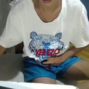 Cam boy lovercumboix_