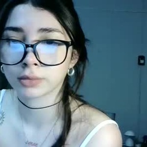 chaturbate lualunaa webcam profile pic via mega-camsex.net